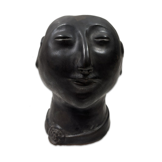 Annemarie Slipper - Standing head with floral collar